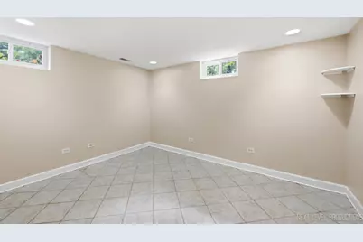15 S 10th Street, Saint Charles, IL 60174 - Photo 21