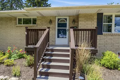 15 S 10th Street, Saint Charles, IL 60174 - Photo 3