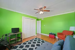 17808 S Hickory St, Lansing, IL 60438 - Photo 13