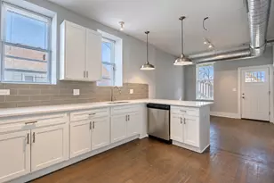 2117 W 18th St, Chicago, IL 60608 - Photo 3