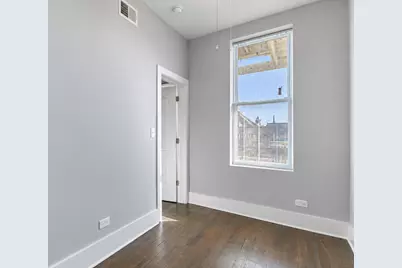 2117 W 18th Street #2R, Chicago, IL 60608 - Photo 5