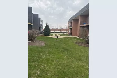 18340 Cherry Creek Drive #7, Homewood, IL 60430 - Photo 11
