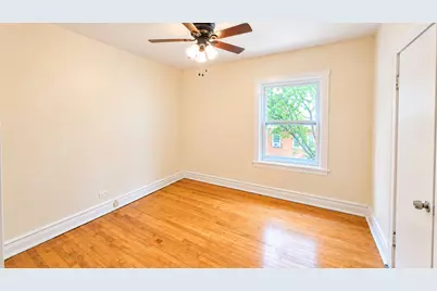 4646 W Addison Street #3W, Chicago, IL 60641 - Photo 3