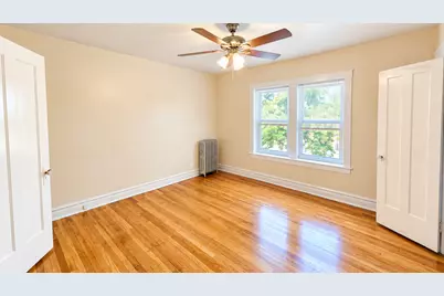 4646 W Addison Street #3W, Chicago, IL 60641 - Photo 5