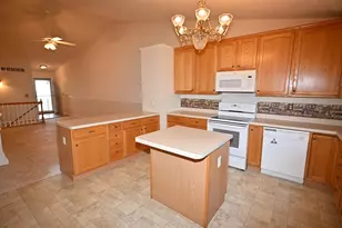 117 Christian Louis Ct, Bloomington, IL 61701 - Photo 13