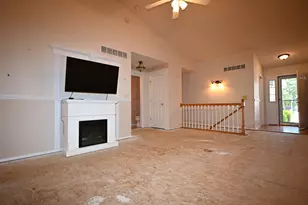 117 Christian Louis Ct, Bloomington, IL 61701 - Photo 11