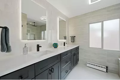 2638 N Central Park Avenue, Evanston, IL 60201 - Photo 23