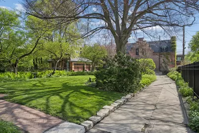 4923 S Greenwood Avenue, Chicago, IL 60615 - Photo 31