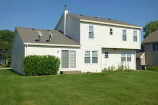 214 Magnolia Dr, North Aurora, IL 60542 - Photo 13