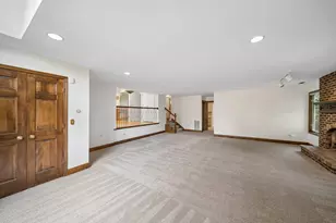 1441 E Hull Dr, Wheaton, IL 60189 - Photo 11