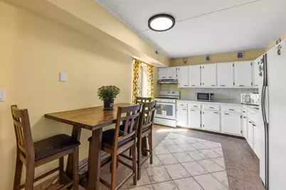 743 E Fullerton Avenue #108, Glendale Heights, IL 60139 - Photo 7