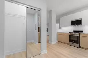 1625 W Howard Ave, Chicago, IL 60626 - Photo 3