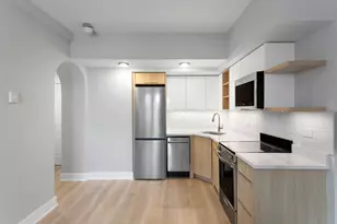 1634 W Howard St, Chicago, IL 60626 - Photo 3
