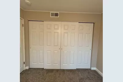 2500 W Birchwood Avenue #A, Chicago, IL 60645 - Photo 3