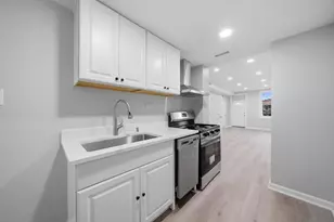 1624 S 59th Ct, Cicero, IL 60804 - Photo 9