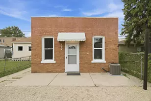 1624 S 59th Ct, Cicero, IL 60804 - Photo 1