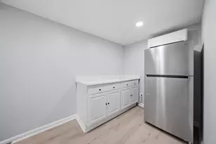 1624 S 59th Ct, Cicero, IL 60804 - Photo 11