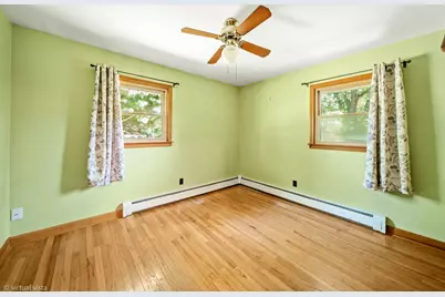 804 McHugh Road, Yorkville, IL 60560 - Photo 17