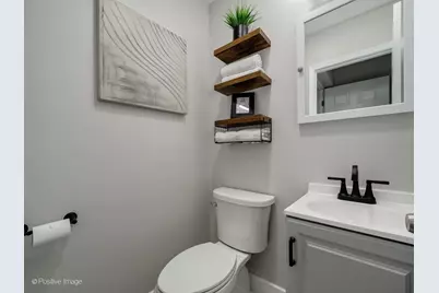 1950 Monroe Avenue, Glenview, IL 60025 - Photo 9