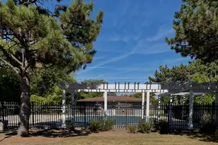 650 Perrie Dr, Elk Grove Village, IL 60007 - Photo 17