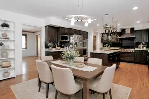 313 Whitmore Ln, Lake Forest, IL 60045 - Photo 11