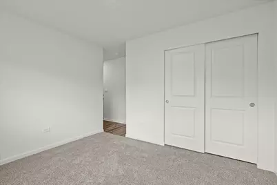 318 Basin Court, Saint Charles, IL 60174 - Photo 7