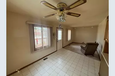 2726 Clarence Avenue, Berwyn, IL 60402 - Photo 11