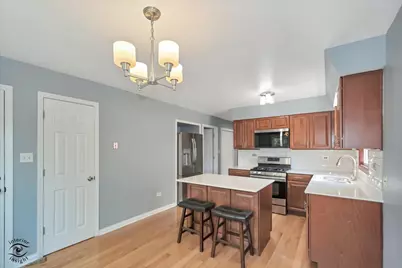 9628 Kilpatrick Avenue #1, Oak Lawn, IL 60453 - Photo 11