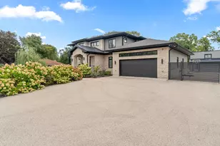 21W741 Thorndale Ave, Medinah, IL 60157 - Photo 1