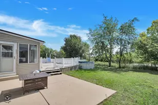 1004 Addleman St, Joliet, IL 60431 - Photo 27