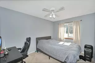 1004 Addleman St, Joliet, IL 60431 - Photo 13