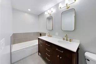 888 S Michigan Ave, Chicago, IL 60605 - Photo 9