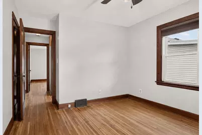 1618 S Center Street, Bloomington, IL 61701 - Photo 15