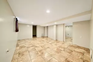 2241 S Austin Blvd, Cicero, IL 60804 - Photo 21
