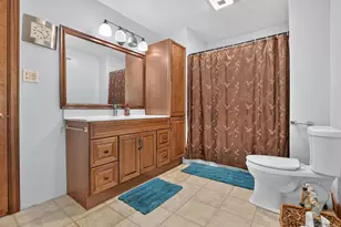 2230 N 1st St, Dekalb, IL 60115 - Photo 17