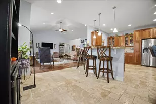 3608 Pamela Dr, Bloomington, IL 61704 - Photo 37