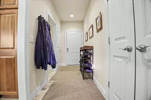3608 Pamela Dr, Bloomington, IL 61704 - Photo 55