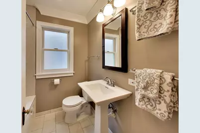 5042 N Melvina Avenue, Chicago, IL 60630 - Photo 15