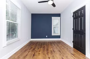 809 N Lee St, Bloomington, IL 61701 - Photo 19