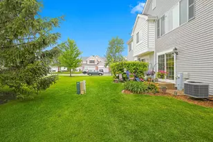 28055 W Niagara St, Lakemoor, IL 60051 - Photo 33