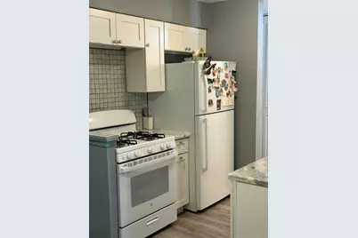 1475 Rebecca Drive #205, Hoffman Estates, IL 60169 - Photo 9