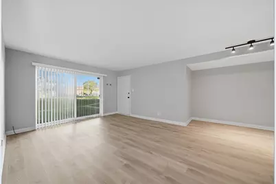 9386 Bay Colony Drive #1S, Des Plaines, IL 60016 - Photo 15