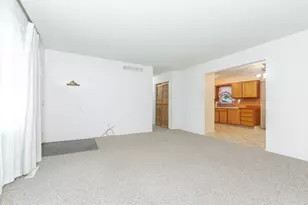1722 Hoover Dr, Normal, IL 61761 - Photo 5