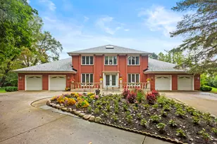 2383 Shady Ln, Highland Park, IL 60035 - Photo 1