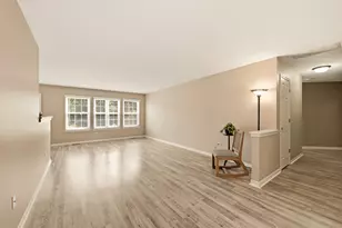 210 Stillwater Ct, Oswego, IL 60543 - Photo 21