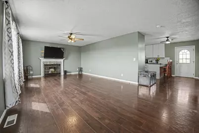 414 N Kathleen Street, Stanford, IL 61774 - Photo 11