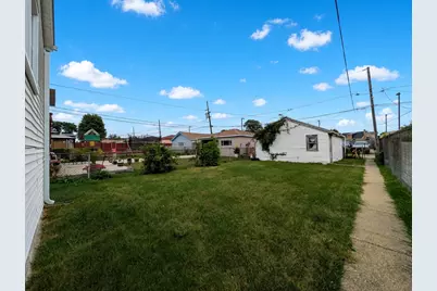 6639 S Knox Avenue, Chicago, IL 60629 - Photo 11