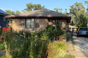 111 50th Ave, Bellwood, IL 60104 - Photo 1