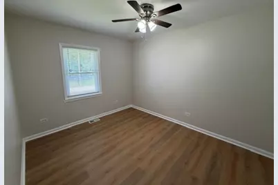 22497 Yates Avenue, Sauk Village, IL 60411 - Photo 5