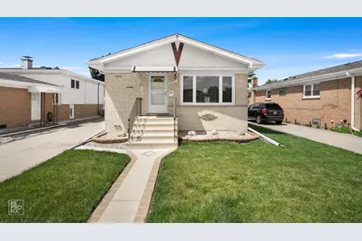 9972 Ivanhoe Avenue, Schiller Park, IL 60176 - Photo 1